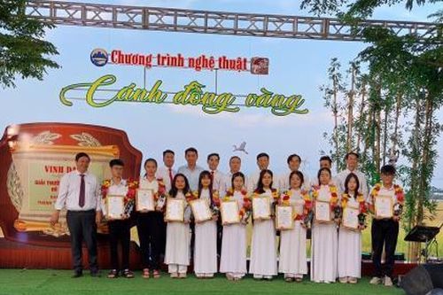 Hòa Vang vinh danh giải thưởng khuyến học Đỗ Thúc Tịnh lần thứ 2, năm học 2023-2024