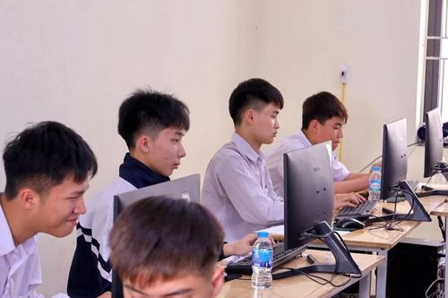 Bộ GD&ĐT lưu ý học sinh khi thực hiện khảo sát PISA trên máy tính