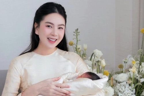 MC Mai Ngọc sinh quý tử, nhan sắc mẹ bỉm sau sinh lập tức gây 'bão'