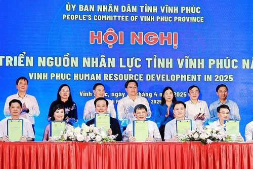 Vĩnh Phúc phát triển nhân lực phục vụ công cuộc công nghiệp hóa, hiện đại hóa