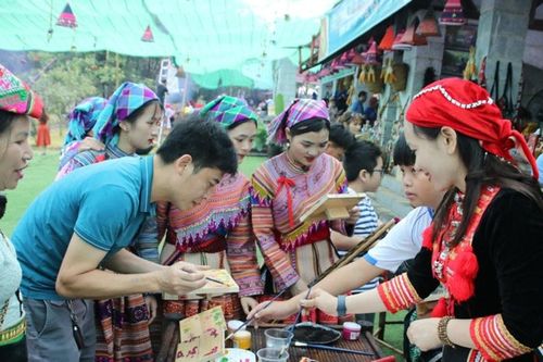 Trải nghiệm 'Điểm hẹn vùng cao' tại Làng Văn hóa dịp nghỉ lễ 30/4