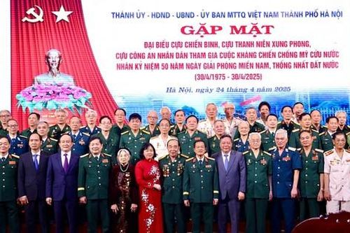 Bí thư Hà Nội gặp mặt, tri ân cựu chiến binh từng tham gia kháng chiến chống Mỹ cứu nước