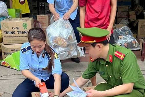 Phát hiện cơ sở sản xuất thực phẩm giả ở Bắc Giang