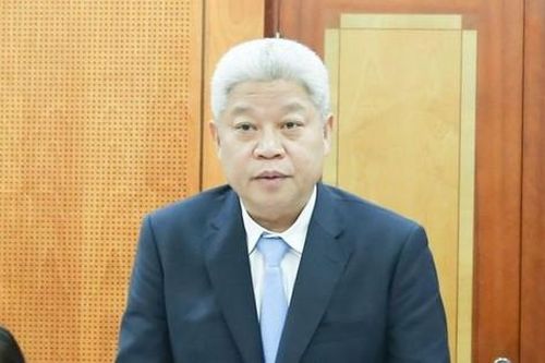 Thủ tướng bổ nhiệm nhân sự Bộ Nội vụ và Bộ Quốc phòng