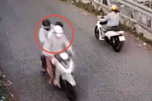 Bắt nhóm giật tài sản hơn 130 triệu đồng
