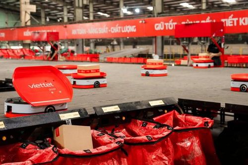 Cách Viettel Post vươn mình từ người vận chuyển thành ông lớn logistics số