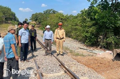 Đã xóa bỏ lối mở tự phát ngang đường sắt từng có xe tải 'chết máy' tại huyện Xuân Lộc