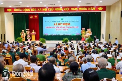 Huyện Vĩnh Cửu tổ chức kỷ niệm 50 năm Ngày Giải phóng miền Nam, thống nhất đất nước