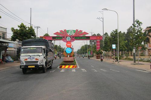 Tân Hồng hoàn thành xây dựng huyện nông thôn mới