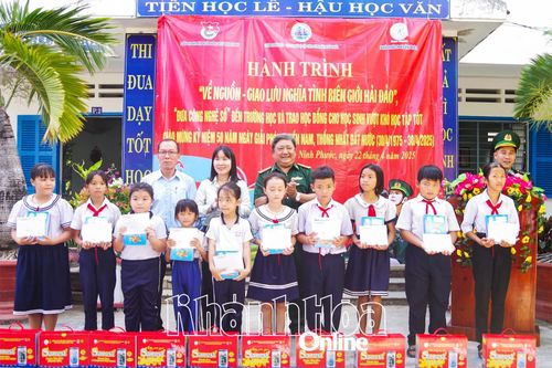 Sôi nổi các hoạt động giáo dục truyền thống