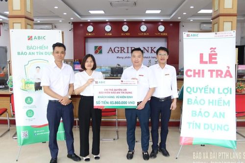 Chi trả trên 83 triệu đồng cho khách hàng tham gia bảo hiểm Bảo an tín dụng
