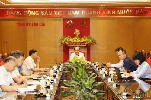 Thường trực Tỉnh ủy làm việc với các cơ quan chuyên trách tham mưu, giúp việc Tỉnh ủy, Báo Lào Cai, Trường Chính trị tỉnh