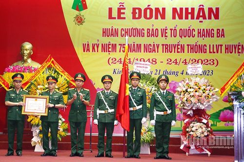 Phát huy truyền thống 77 năm xây dựng và trưởng thành của LLVT huyện Kim Sơn