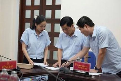 Lắng nghe, giải quyết dứt điểm các kiến nghị của người dân