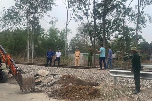 Vĩnh Phúc: Xóa lối đi tự phát, phòng ngừa tai nạn đường sắt từ gốc