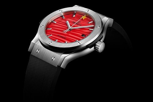Hublot tôn vinh di sản Việt với phiên bản giới hạn dành riêng cho thị trường Việt Nam