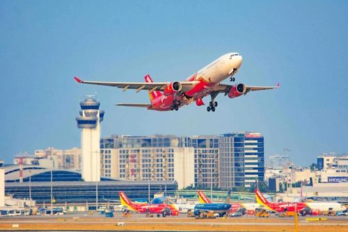 Khi bầu trời trở thành không gian số
