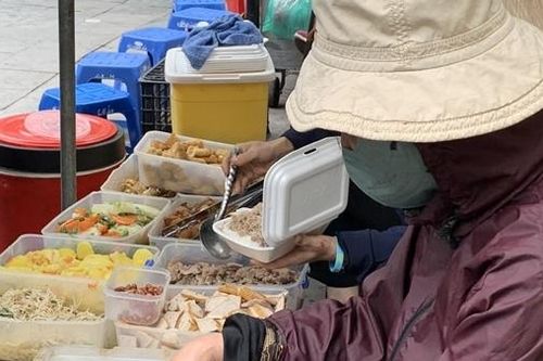 Cảnh báo nhiễm chì khi dùng hộp xốp không rõ nguồn gốc đựng thực phẩm