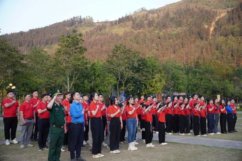 Đoàn Thanh niên VNPT VinaPhone với 'Hành trình Biên giới 2025'