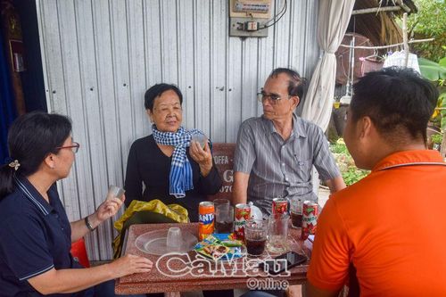 Về nơi con tàu đầu tiên cập bến