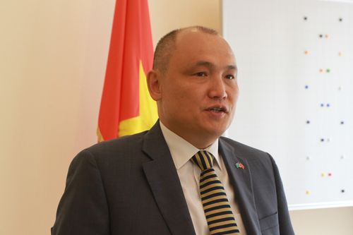 Đại sứ Kazakhstan gửi lời chúc Việt Nam nhân dịp Lễ 30/4