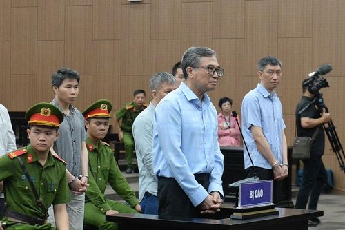 Cựu Thứ trưởng Hoàng Quốc Vượng nêu nguyện vọng sau cùng tại tòa