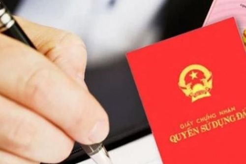 Mẹ tôi chỉ chia thừa kế căn nhà cho con gái, con trai 'ra rìa'