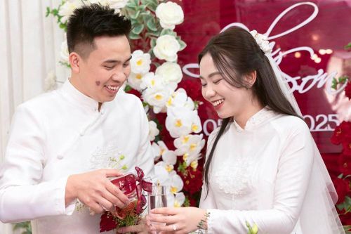 Lời thề nguyện vừa gây cười vừa gây xúc động của cô dâu