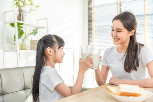 Lợi ích tuyệt vời khi 'nạp' nửa lít sữa tươi mỗi ngày