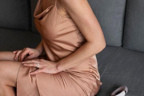 Ngỡ tăng cân tuổi trung niên, hóa ra là khối u 6 kg