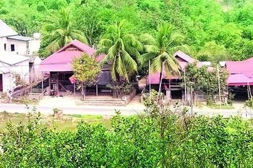 Từ bản nghèo biên viễn đến điểm sáng vượt khó