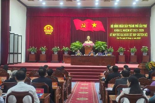 HĐND TP. Cần Thơ và Hậu Giang thông qua nghị quyết về hợp nhất cấp tỉnh, cấp xã