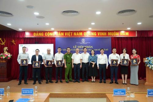 Hà Nội đẩy mạnh cải cách hành chính qua ứng dụng công nghệ số