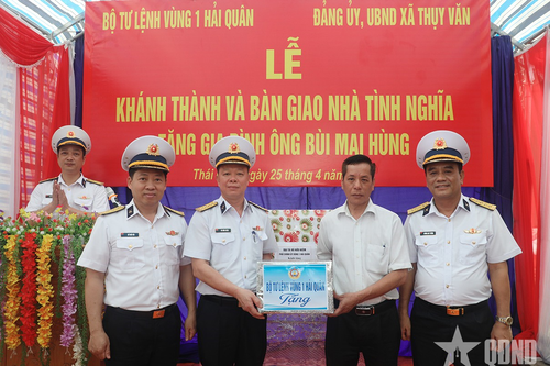 Vùng 1 Hải quân: Khánh thành, bàn giao nhà tình nghĩa