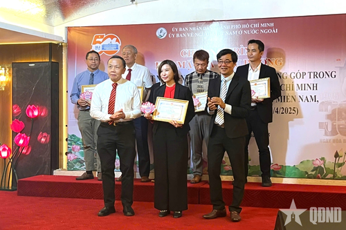 TP Hồ Chí Minh biểu dương 50 người Việt Nam tiêu biểu ở nước ngoài