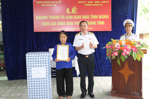 Công ty 128 Hải quân tặng nhà tình nghĩa tại Thanh Hóa