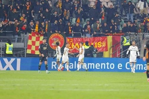Lecce hoãn trận gặp Atalanta sau cái chết đột ngột của bác sĩ vật lý trị liệu