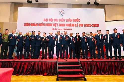 Ông Hoàng Vệ Dũng tiếp tục làm Chủ tịch Liên đoàn điền kinh Việt Nam