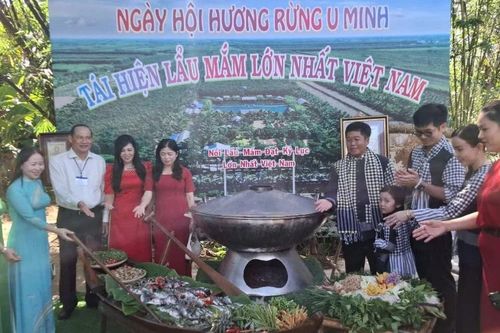 Cà Mau: Khai mạc Ngày hội Hương rừng U Minh