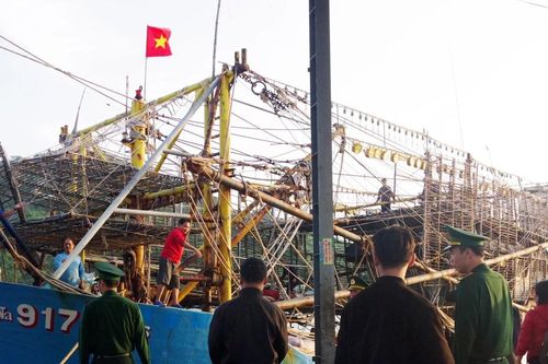 Bình Định: Điều tra nguyên nhân 1 chủ tàu cá tử vong trên biển