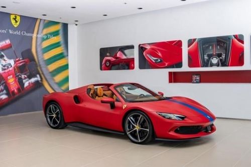 Cận cảnh chiếc Ferrari 296 GTS độc nhất vừa về Việt Nam, mạnh hơn 800 mã lực