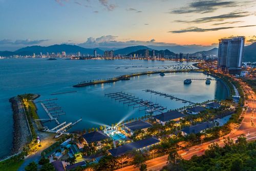 Việt Nam bỏ lỡ nguồn thu tỷ đô vì thiếu bến du thuyền