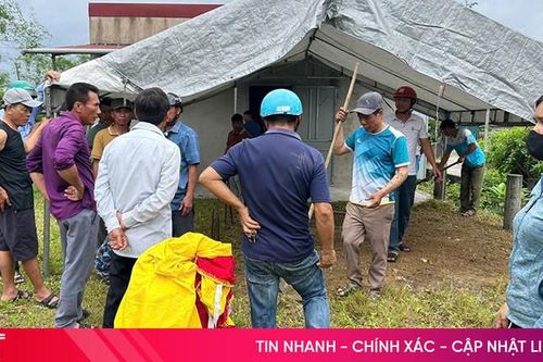 Bé trai tử vong trong bể nước của trường mầm non