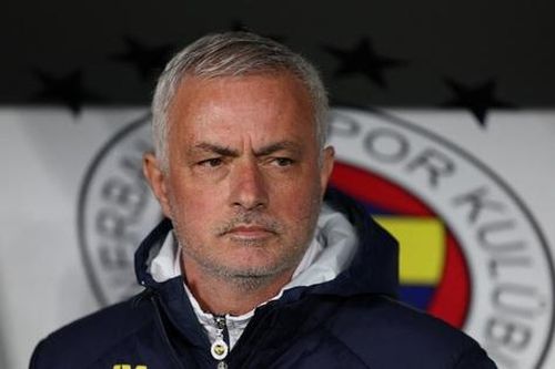 HLV Jose Mourinho bất ngờ có cơ hội thực hiện giấc mơ ấp ủ từ lâu