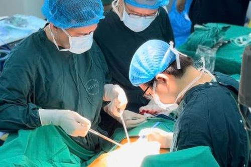 Đi khám định kỳ, cô gái bất ngờ phát hiện khối u 6cm trong tụy