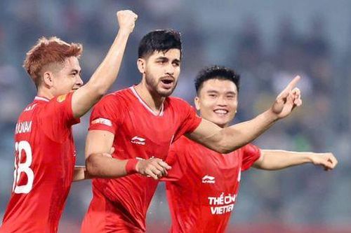 CĐV SLNA dậy sóng sau trận thua Viettel