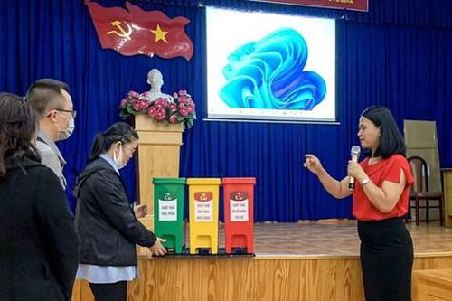 Phân loại, thu gom và xử lý rác thải sinh hoạt: Chỉ tuyên truyền thôi chưa đủ