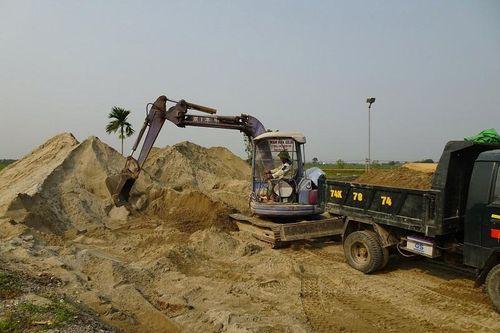 Tăng cường quản lý hoạt động khai thác, kinh doanh cát sỏi lòng sông