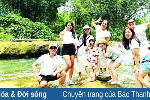 Du lịch tự do, tự túc... 'hút' giới trẻ