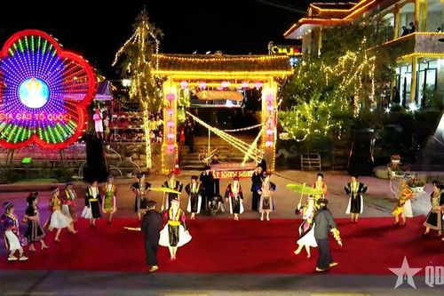 Hà Giang: Khai mạc Lễ hội Khèn Mông trên cao nguyên đá Đồng Văn
